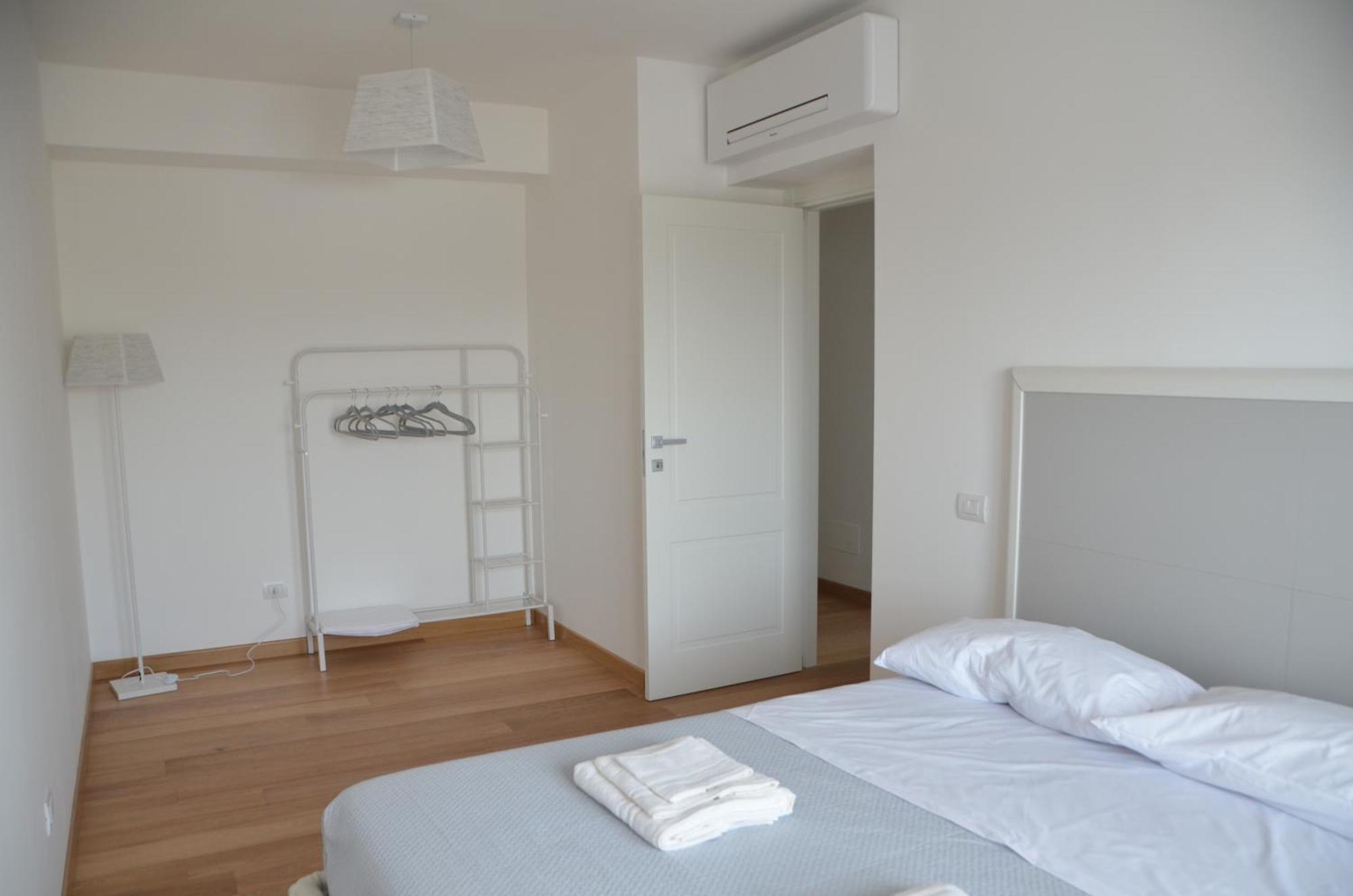 Suite 39 Tra Roma E Il Mare โปเมเซีย ภายนอก รูปภาพ